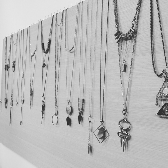 Meet your Posher, Trudy - Picture 2 of 3